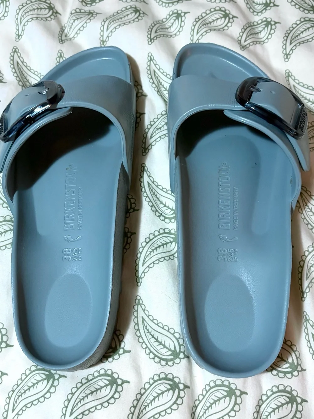 Birkenstock Women's Madrid Big Buckle Sandal Slide Sandals Sage Green 38
